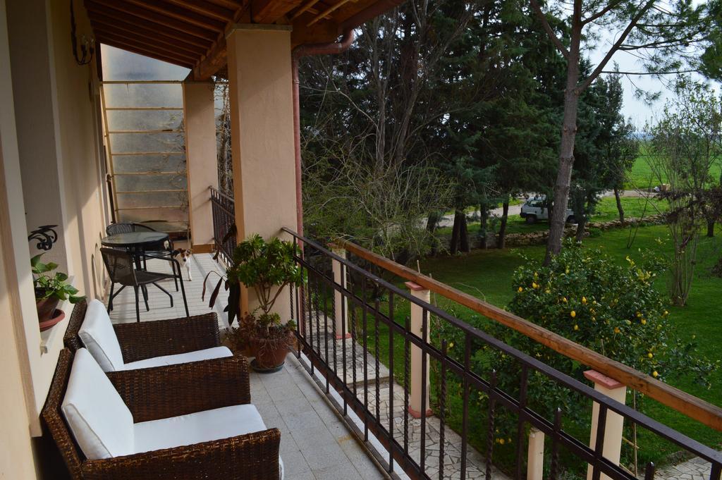 Apartamento Agriturismo Casal Taccone Tarquinia Exterior foto